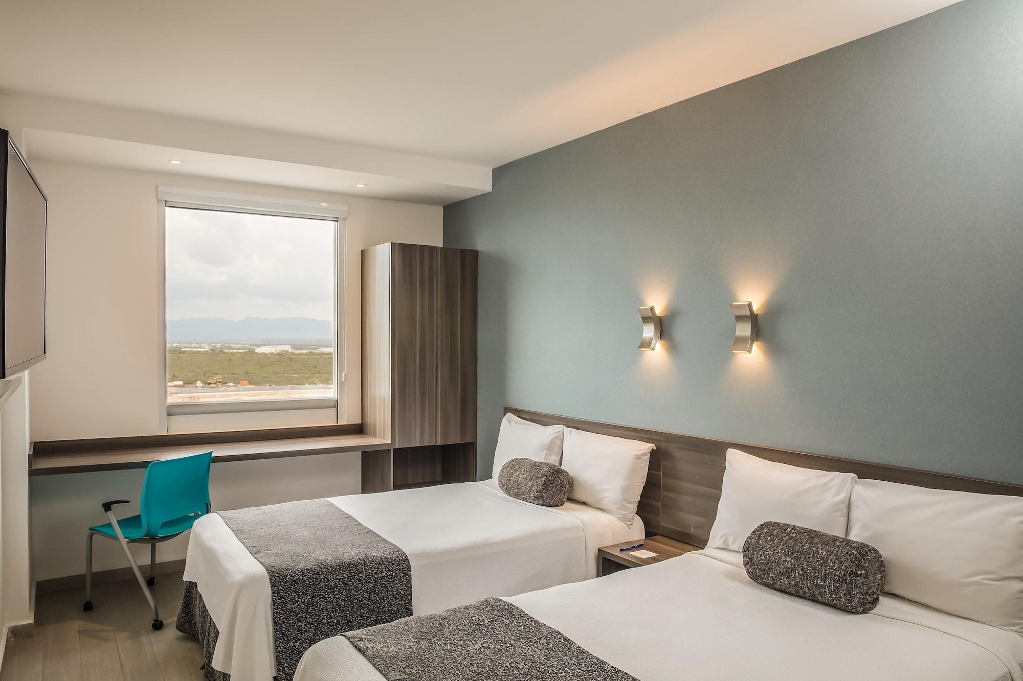 วัน มอนเทอเรย์ แอโรปวยร์โต Hotel อโปดาคา ภายนอก รูปภาพ